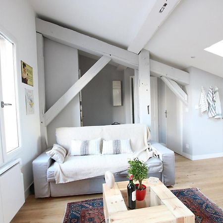Guestready - Sunny Attic Apt Near Grand Theatre บอร์โด ภายนอก รูปภาพ